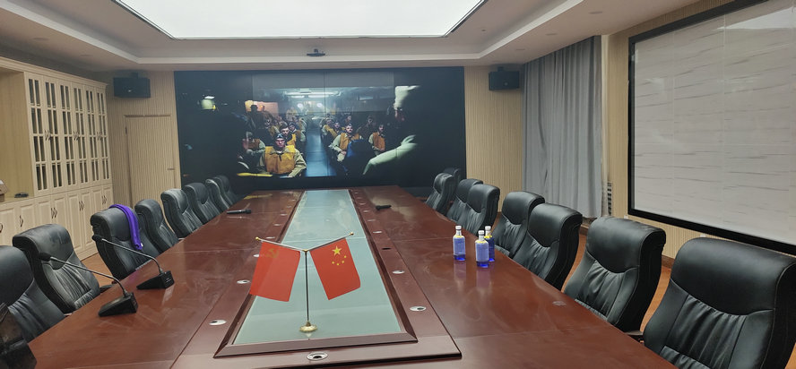 西藏55寸3.5mm3X3會議室拼接屏